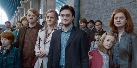 How Old Harry Potter Is In Deathly Hallows' 19-Years-Later Epilogue