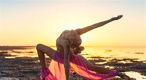 Volevo Morire Lo Yoga Mi Ha Salvato La Vita Oggi Gira Il Mondo Per