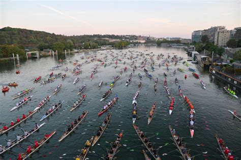 Photos Of The Week Fish Face Orca Kite Naked Run The Atlantic