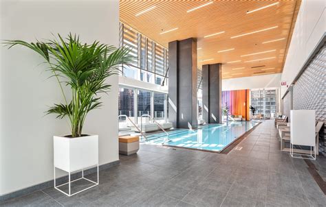 Swim in These Chicago Rooftop Pools This Summer - Luxury Apartments ...