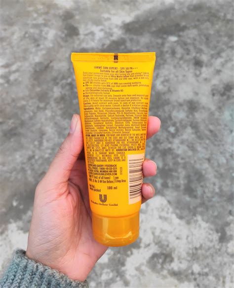 Lakme Sun Expert Ultra Matte Sunscreen Lotion SPF 50 PA Review