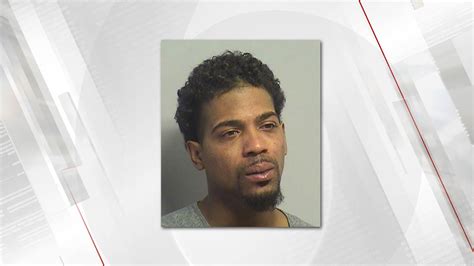 Driver Arrested For Dui After Hitting Pedestrian On I 44 In Tulsa