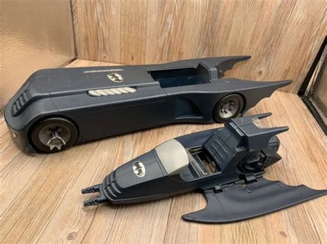 VINTAGE KENNER 1993 DC Comics Batman The Animated Series Batmobile BTAS