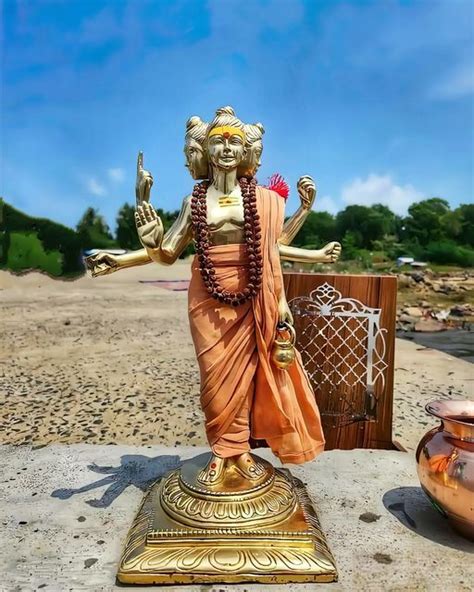 दत्तगुरु माझे आई On Instagram 🙏🥰🌺श्री गुरुदेव दत्त🌺🥰🙏 Dattatreya