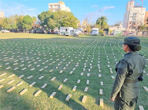 Detuvieron A Un Camionero Que Llevaba M S De Kilos De Marihuana