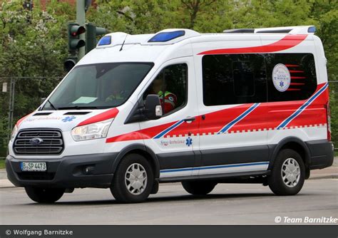 Einsatzfahrzeug Krankentransport Spree Ambulance Ktw Bos Fahrzeuge