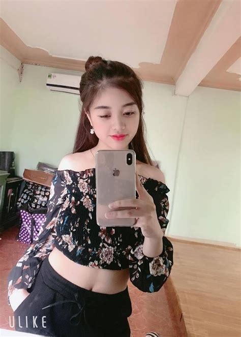 Hot girl Hoàng Hải Yến đăng ảnh bị chồng đánh chảy máu đầu ngàn người khen đẹp