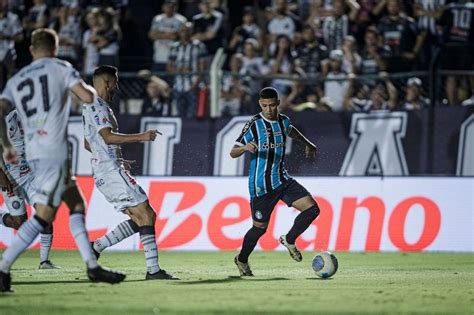 Grêmio empata o Operário PR na estreia da Copa do Brasil Equipes