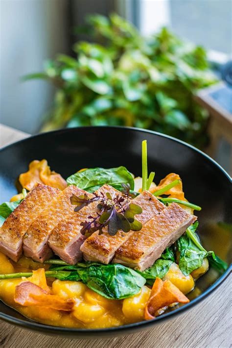 Another victim: One of Budapest's best gourmet restaurants closes