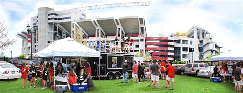 Tailgating Across The Southeast Is A Big Deal We Love Our Football In