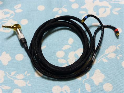 未使用MMCX ケーブル MOGAMI 2944 3 5mm3極 ステレオミニ Lプラグ仕様 Campfire Audio Shure