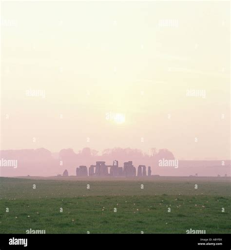 Stonehenge at sunrise Stock Photo - Alamy