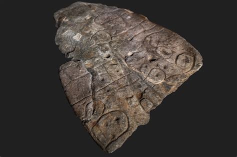 The Oldest Known Map of Europe, "Saint-Bélec Slab" - Arkeonews