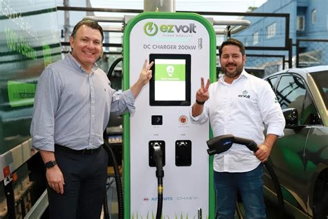 Vibra Ezvolt E Inauguram Em S O Paulo O Primeiro Posto