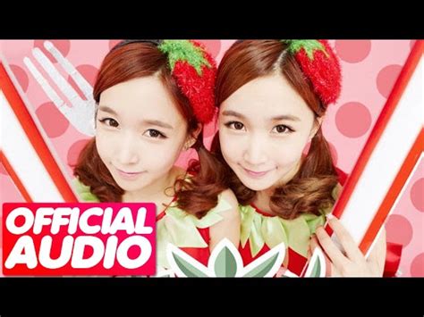 Strawberry Milk Crayon Pop