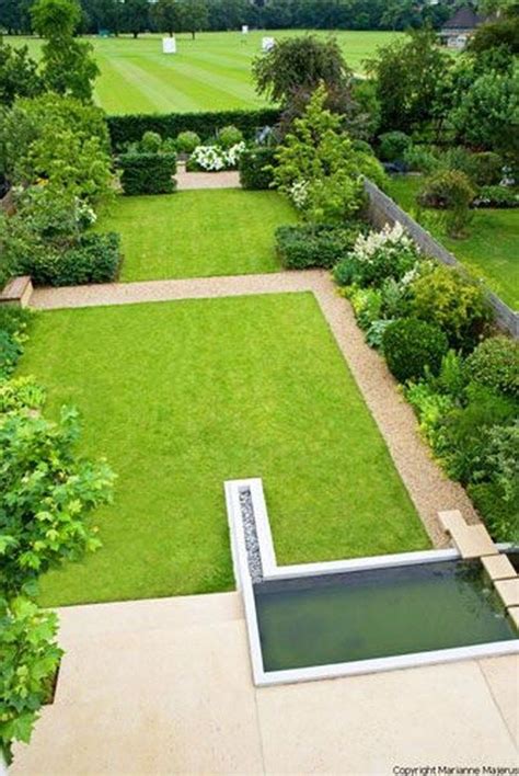 44 Beautiful Grass Garden Design Ideas For Landscaping Your Garden Trendehouse Backyard Layout