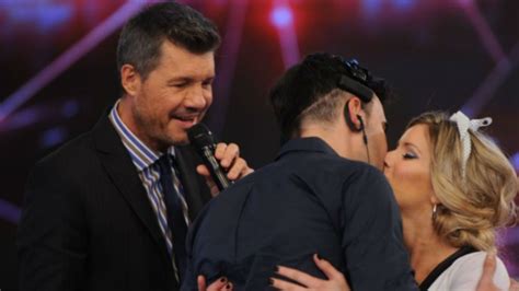 El Apasionado Beso De Federico Hoppe Y Laurita Fernández En Showmatch