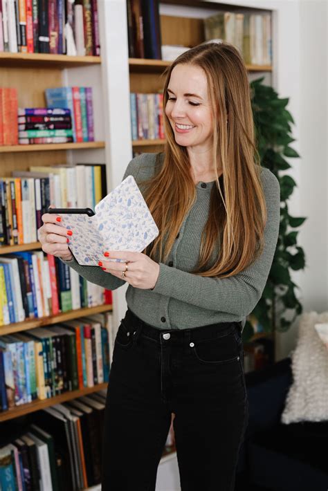 Which Kindle Should I Buy? A Kindle Comparison - Everyday Reading