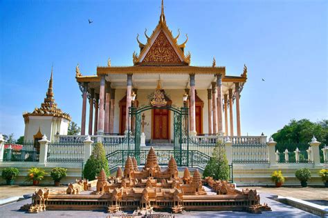 Top 12 Things To Do In Phnom Penh Cambodia