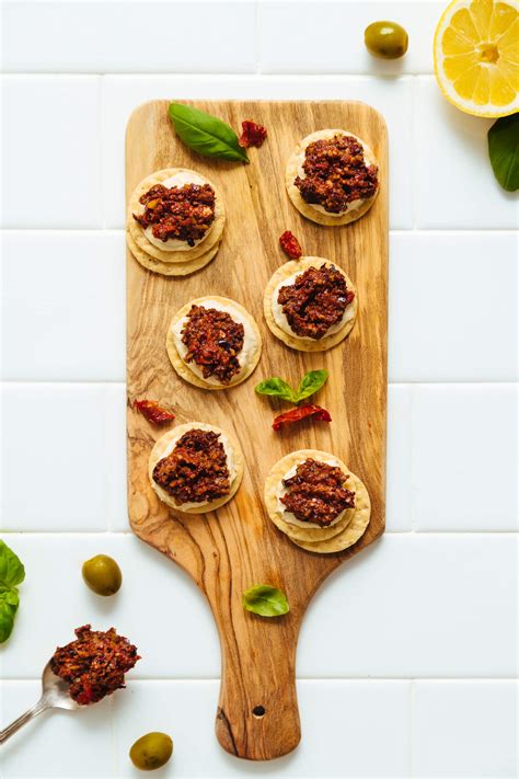 Sun Dried Tomato And Basil Olive Tapenade 5 Minutes Minimalist Baker