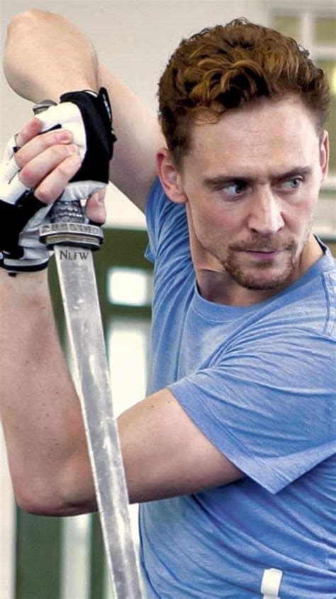 Pin By Sherryjo Crandall On Tom Hiddleston Tom Hiddleston Toms