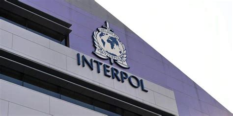 Homem que estava na lista vermelha da Interpol é encontrado e preso em