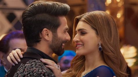 Shahid Kapoor And Kriti Sanon Set To Steal Hearts With Their Groovy