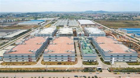 Apple contractor Foxconn leases new site in Vietnam - The Saigon Times