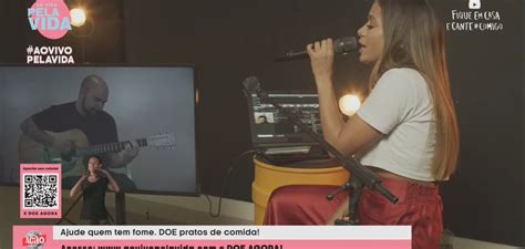 Anitta Faz Live Gospel De Intuito Beneficente E Arrecada Doa Es