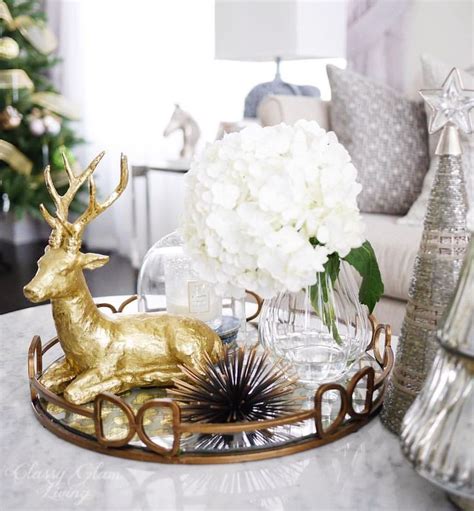 46 Popular Christmas Theme Coffee Table Decoration Ideas Pimphomee