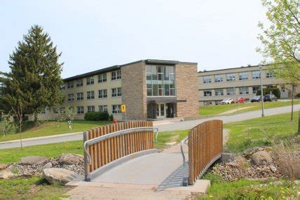 Campus principal - Résidences et hébergement - Université de Sherbrooke