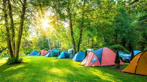 Wakacje Pod Namiotem Gdzie Jecha I Co Zabra Na Camping Tvn Meteo