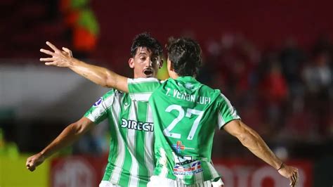 Racing goleó a Argentinos Juniors de visitante en un partido memorable