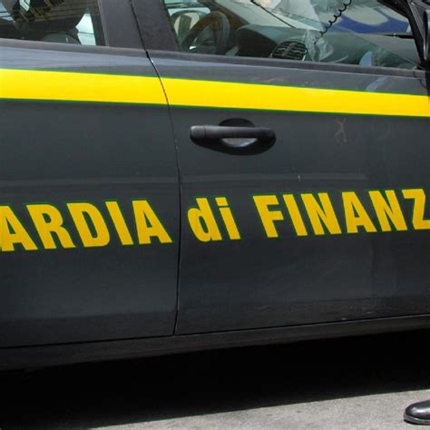 Guardia Di Finanza Bando Per Allievi Riservato Ai Congiunti Delle