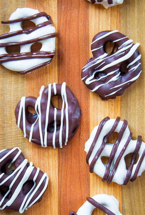 Chocolate-Covered Pretzels Recipe