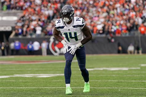 Dk Metcalf Injury Update Seahawks Wr Questionable Ahead Of Week