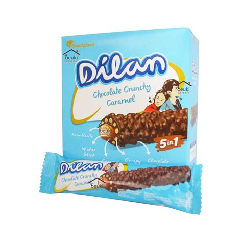 Box Dilan Waffles Roll Garuda Food Wafers Chocolate Crunchy Caramel