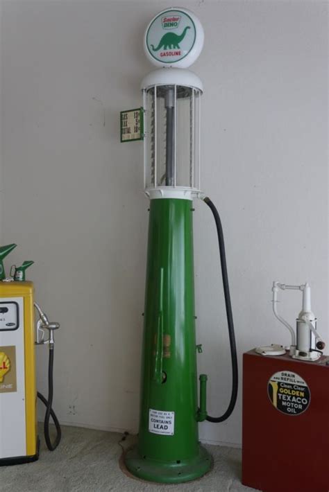 Restored Wayne 615 Visible Gas Pump Sinclair Dino Brand With Glass