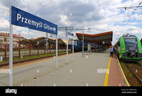 Przemysl Polen Juli 2021 Bahnsteige Des Bahnhofs Przemysl Glowny