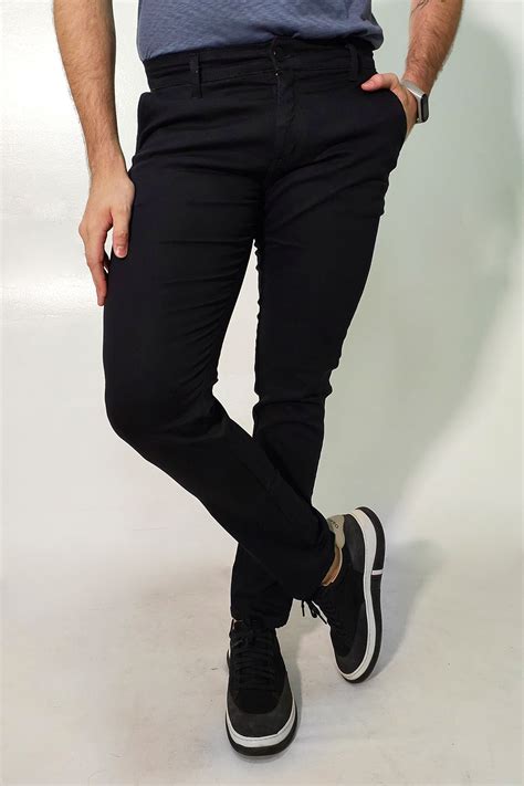 Descobrir 96 imagem calça preta masculina skinny br thptnganamst edu vn