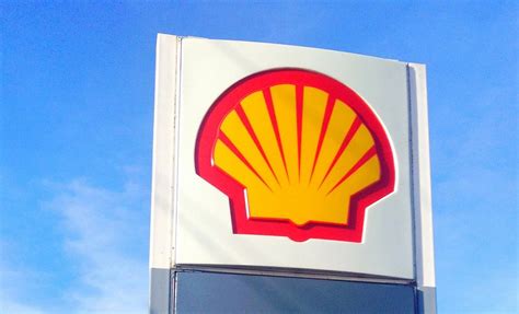 Shell logo evolution | Logo Design Love