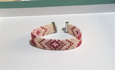 Pulsera De Perlas Tejidas Artesanum