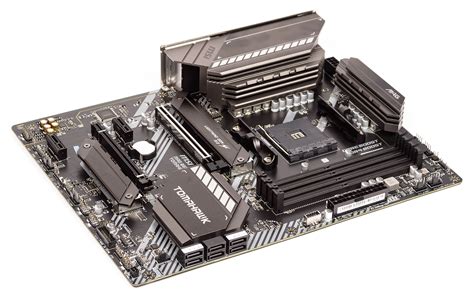Обзор и тестирование материнской платы MSI MAG B550 Tomahawk ...