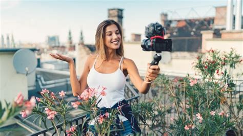 How To Start Vlogging On Youtube Vlogging Best Practices