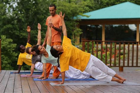 Reset with a taste of ashram life in Quebec’s Laurentian Mountains - The Globe and Mail