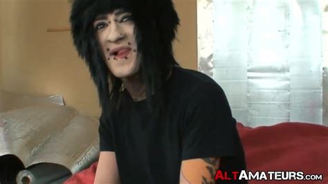 Alternate Stud Working His Massive Fat Cock English Gay Porn By Alternadudes XHamster