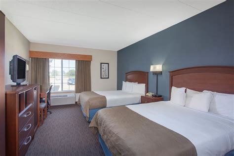 AmericInn by Wyndham Hutchinson | Hutchinson, MN Hotels