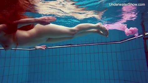 Simonna Sexy Naked Swimming