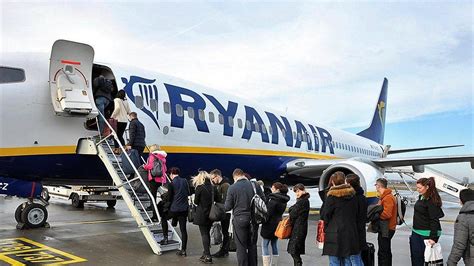 Venezia Tassa I Passeggeri Che Arrivano In Aeroporto E Ryanair Taglia