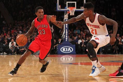 New York Knicks' Iman Shumpert Throws Down a Huge Jam (Video)